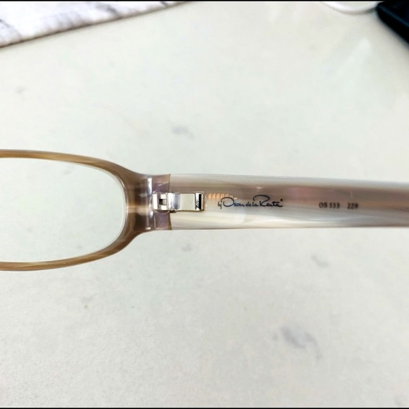 Oscar de la Renta eyeglasses frame - Picture 3 of 5